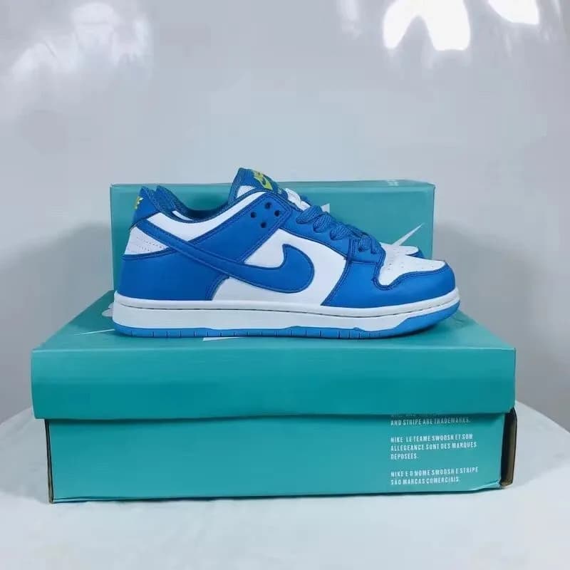 Nike Dunk Low University Blue