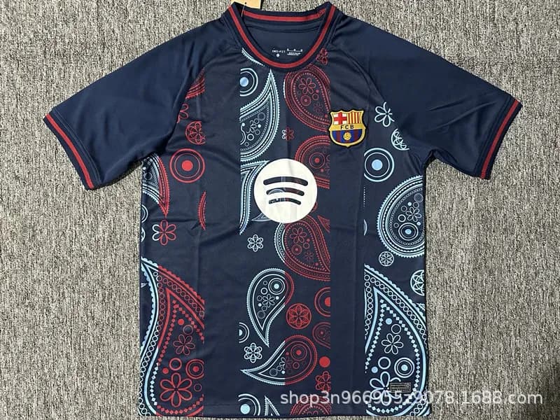 Third Jersey Paisley Print
