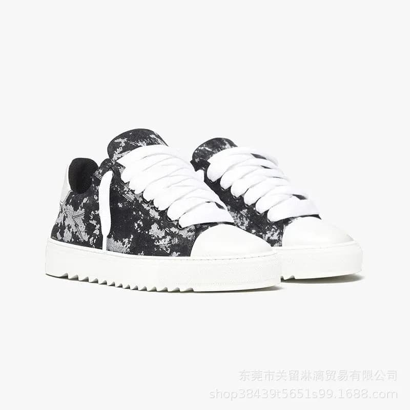 Off-White Low Top Sneaker Camouflage Print
