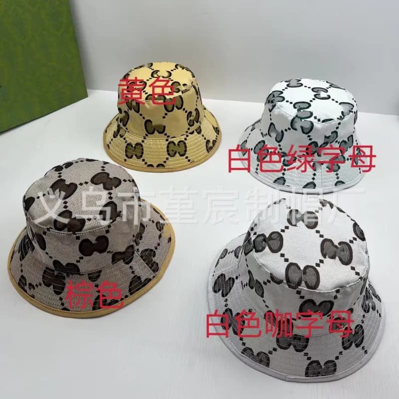 Gucci Baseball Cap GG Monogram — 白色 绿字母