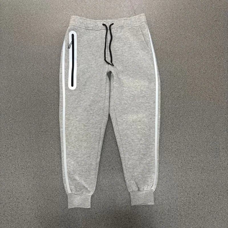 小潮六服装商行