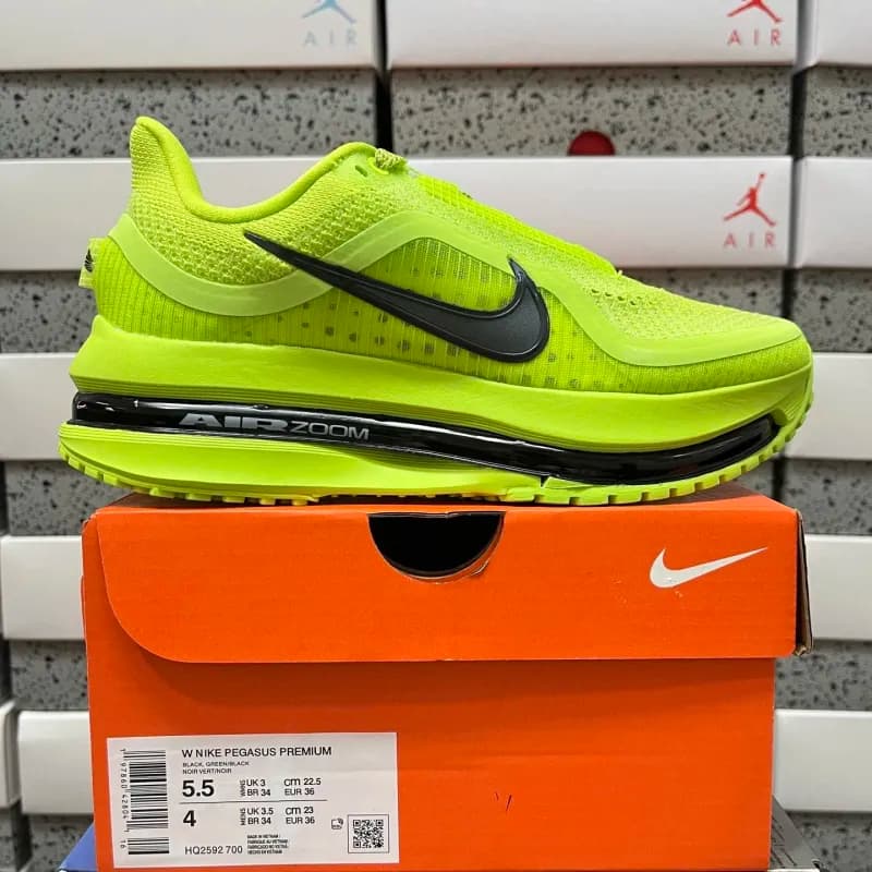 Nike Pegasus Premium Volt Black