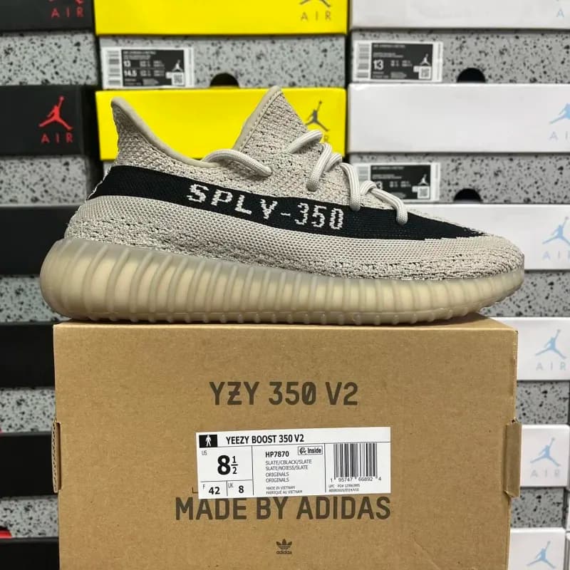 Yeezy Boost 350 V2 Zebra — HP7870