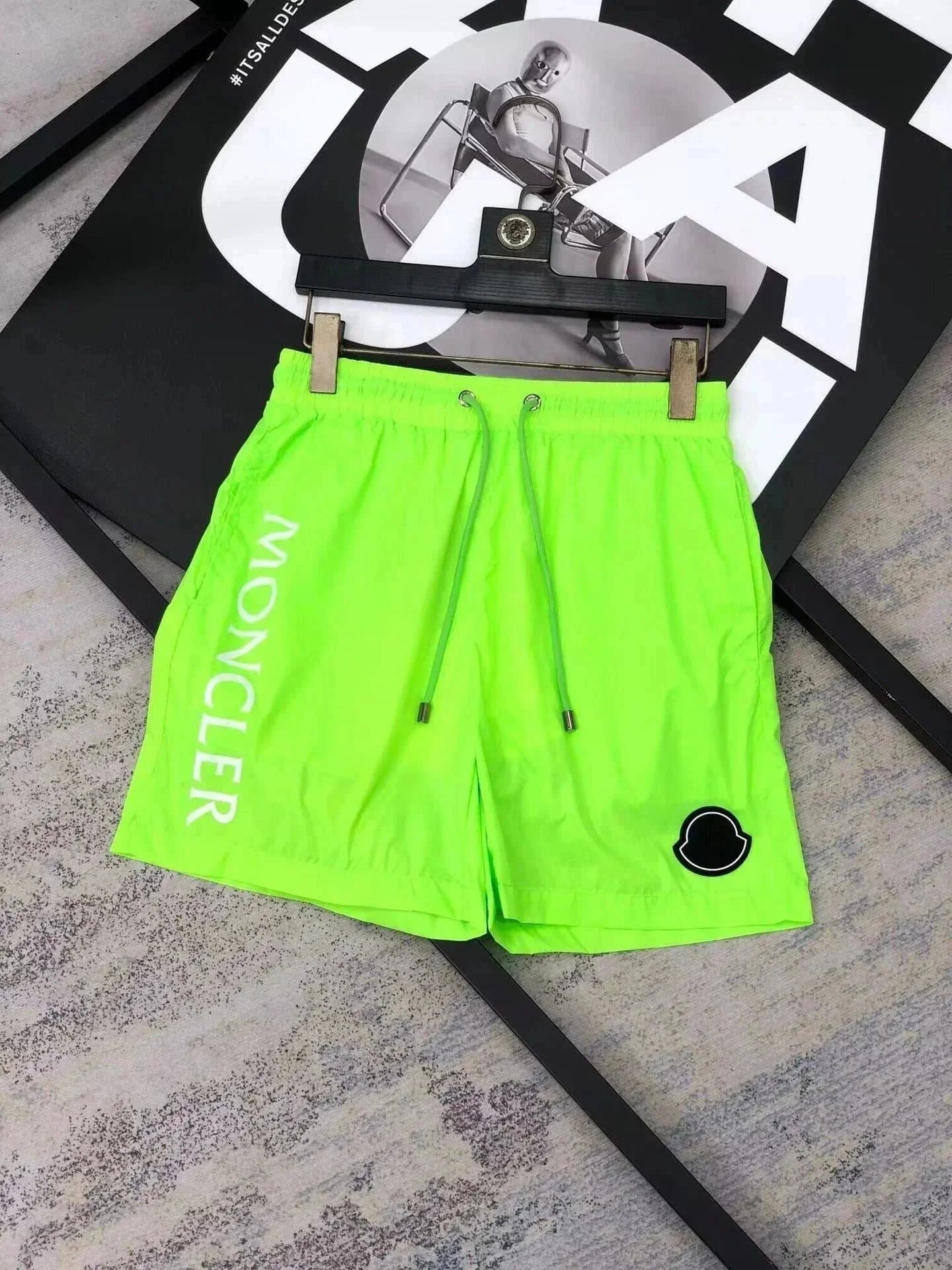 Moncler Logo-Print Shorts Side Logo — TH0201150376