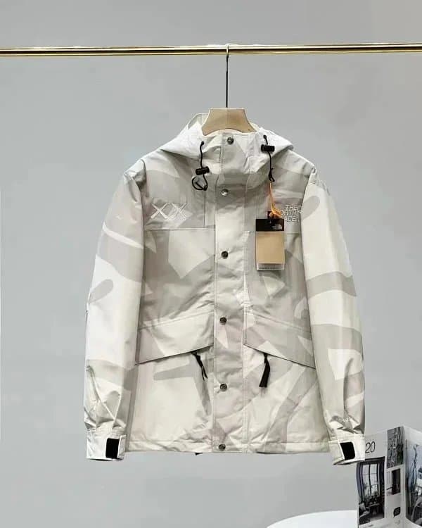 Arc'teryx Alpha SV Jacket GORE-TEX — 05