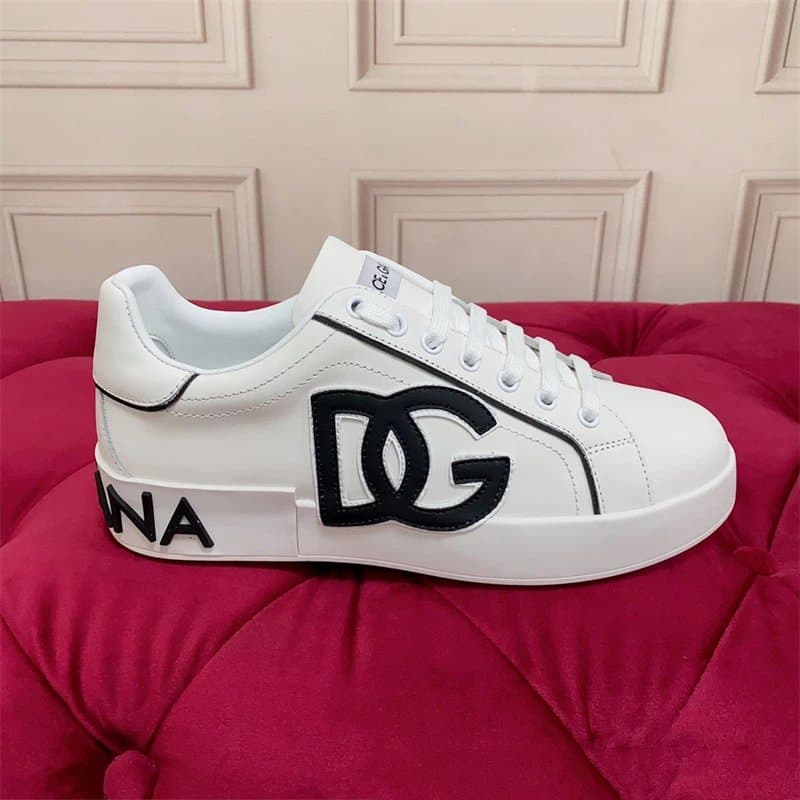 Dior B22 Sneaker Logo Patch