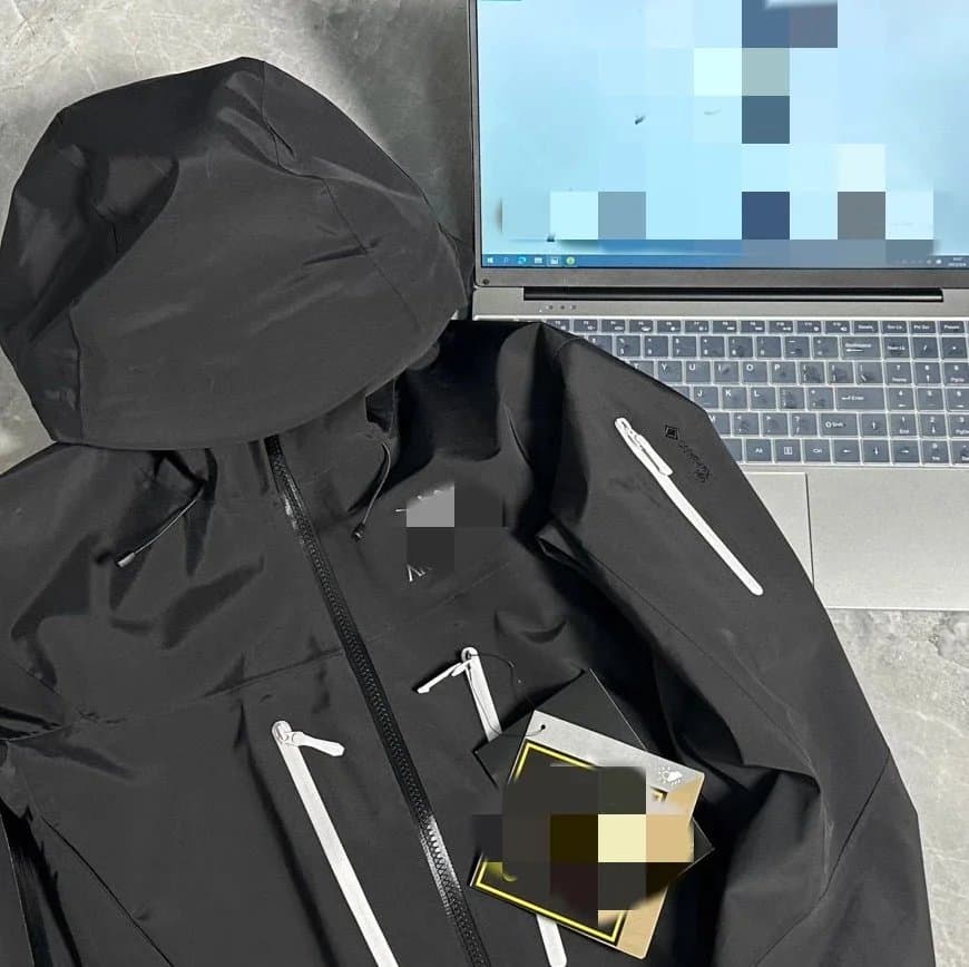 Arc'teryx Alpha SV Jacket Black