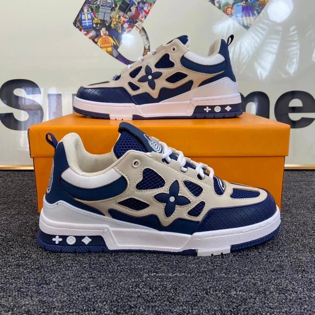 Louis Vuitton LV Trainer Monogram Print — 24