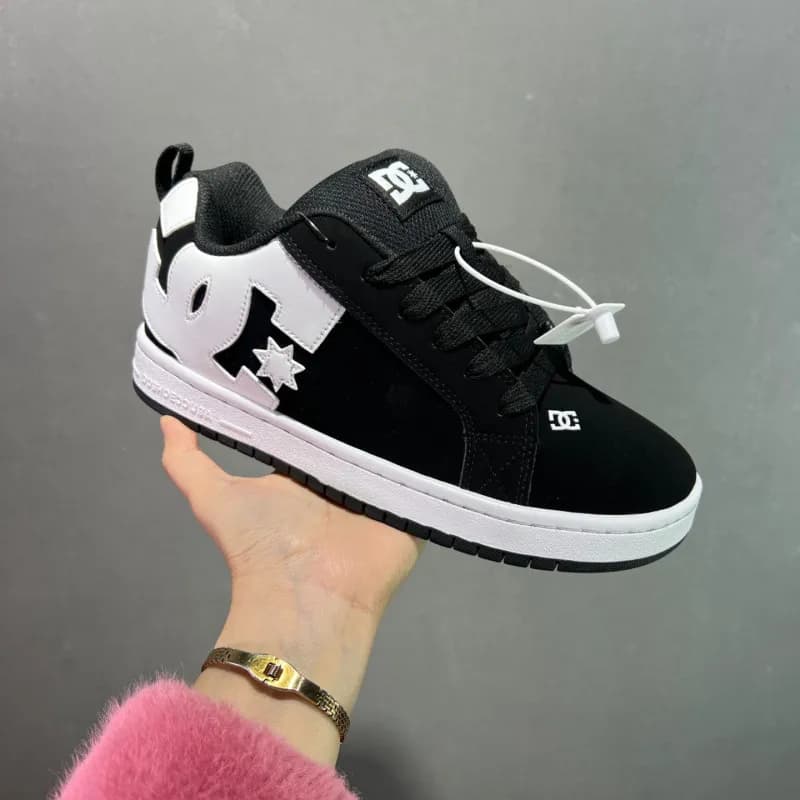 DC Shoes Pure Black White
