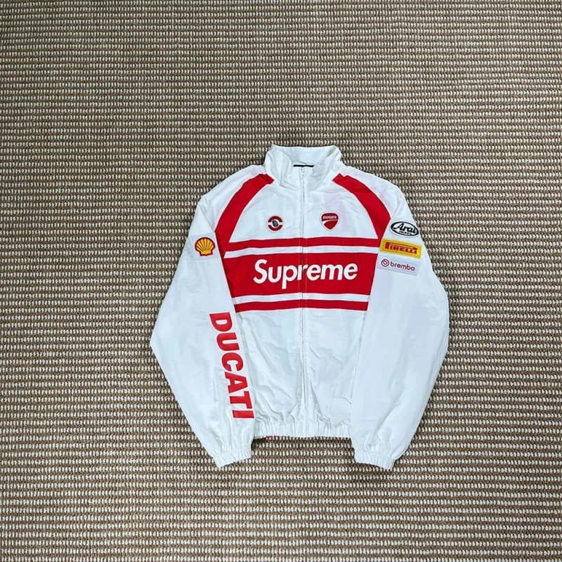 Supreme × Marvel T-Shirt Spider-Man Box Logo — 白/机车上衣