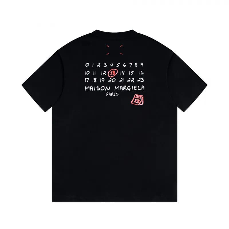 Maison Margiela T-Shirt White Stitch Logo — 825黑色