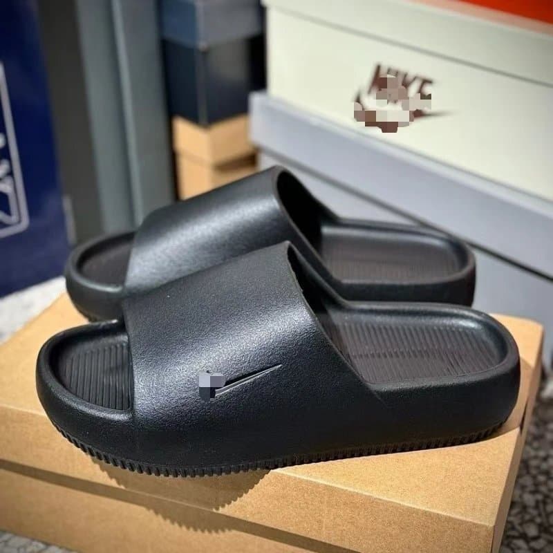 Nike Benassi Classic