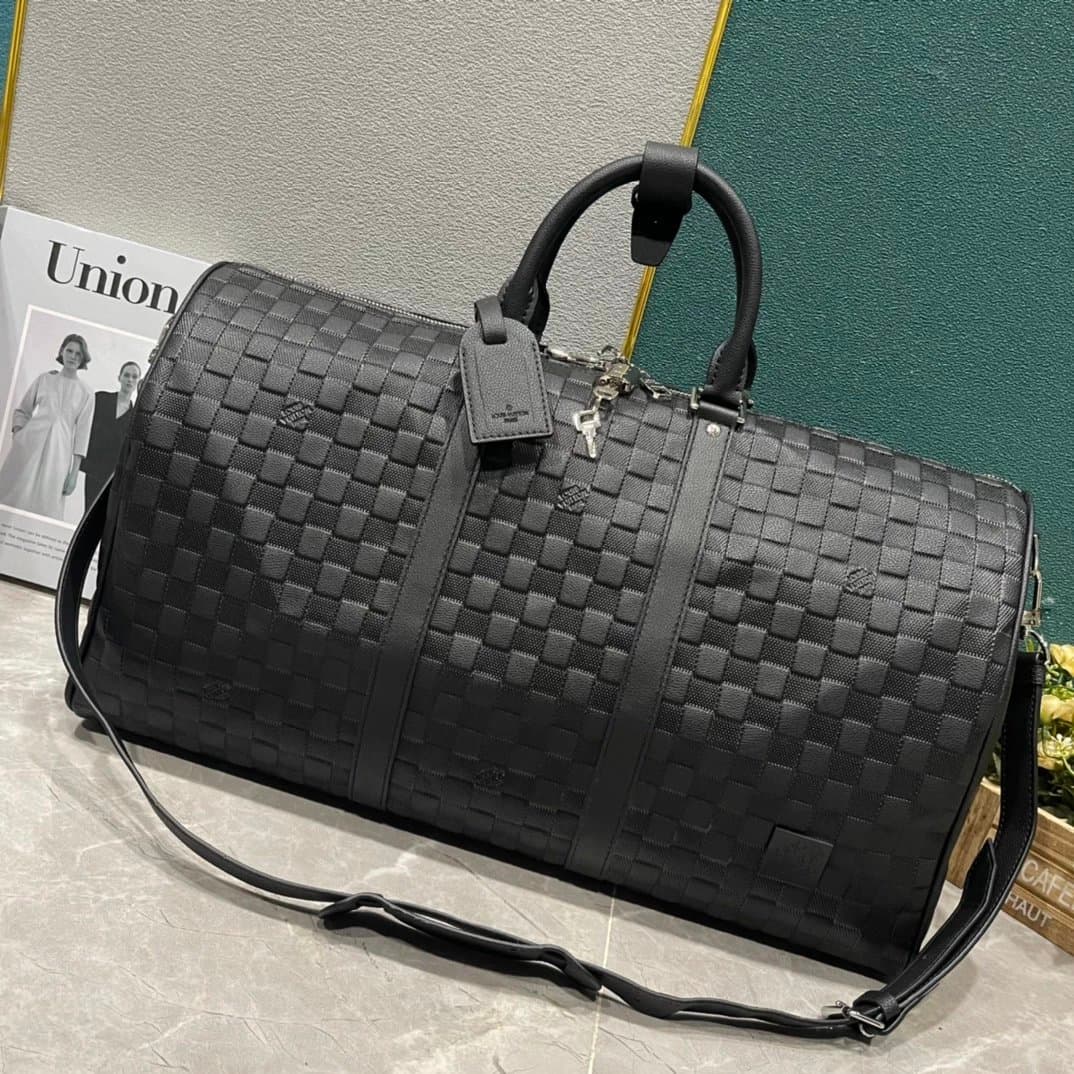 Louis Vuitton Keepall Monogram Eclipse — M44810