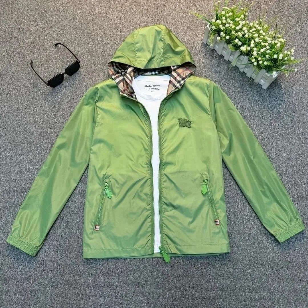 Burberry Hooded Windbreaker Check Lining