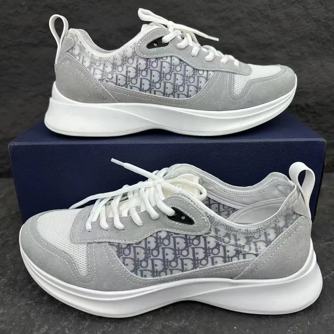 Dior B22 Oversized Logo — 28
