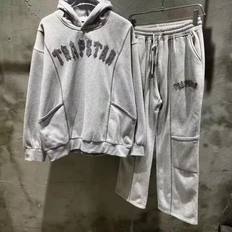 Corteiz Hoodie Trapstar Logo — Gray suit