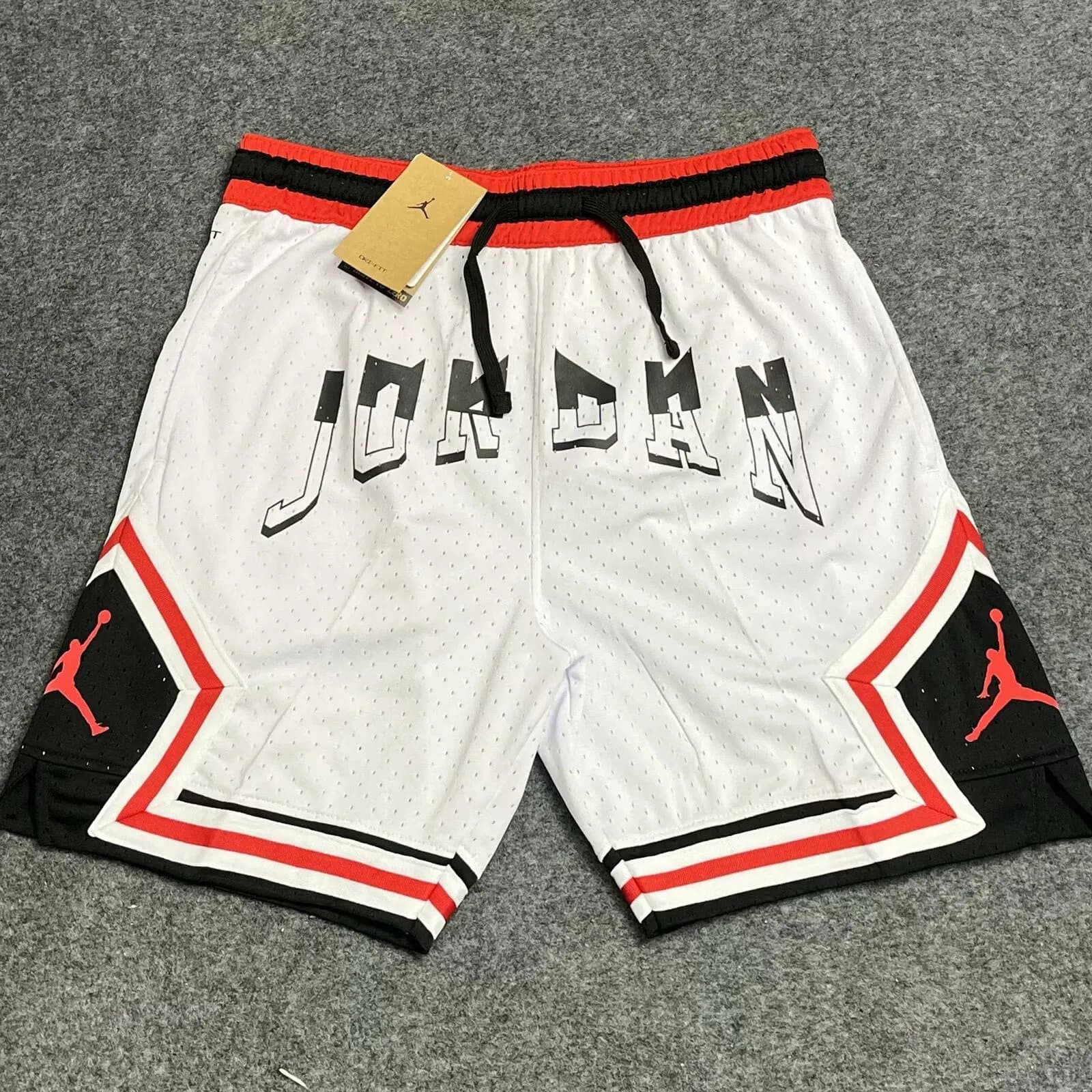 Jordan Mesh Shorts Bred — 20