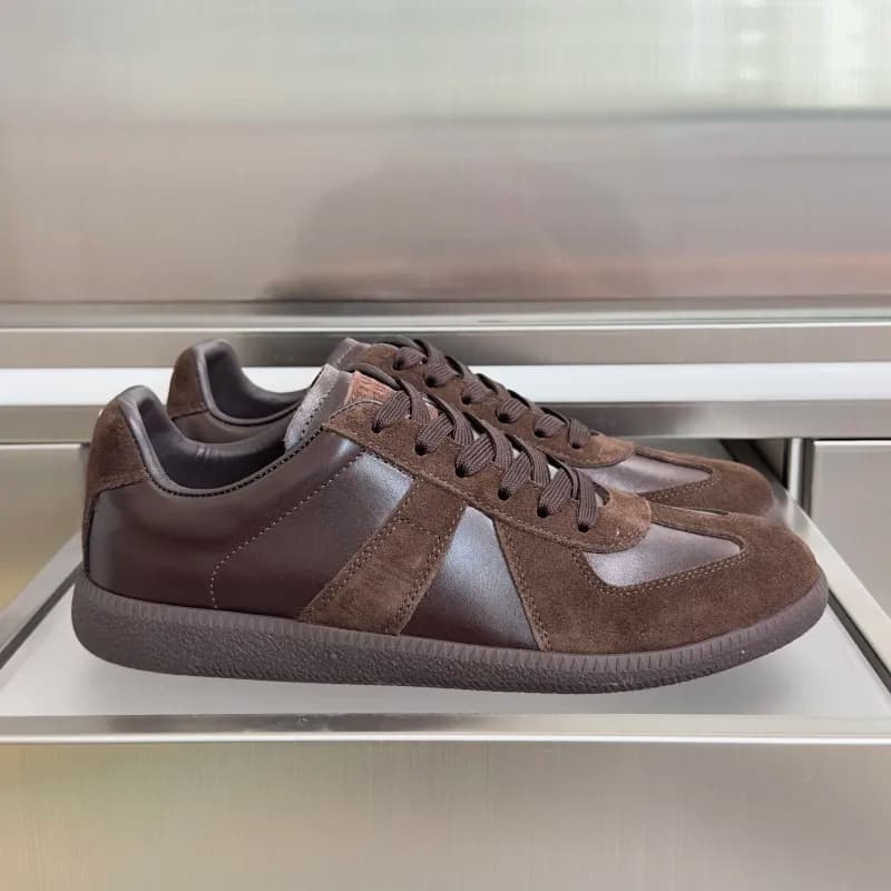Maison Margiela Future Sneaker Red Suede — 咖啡色