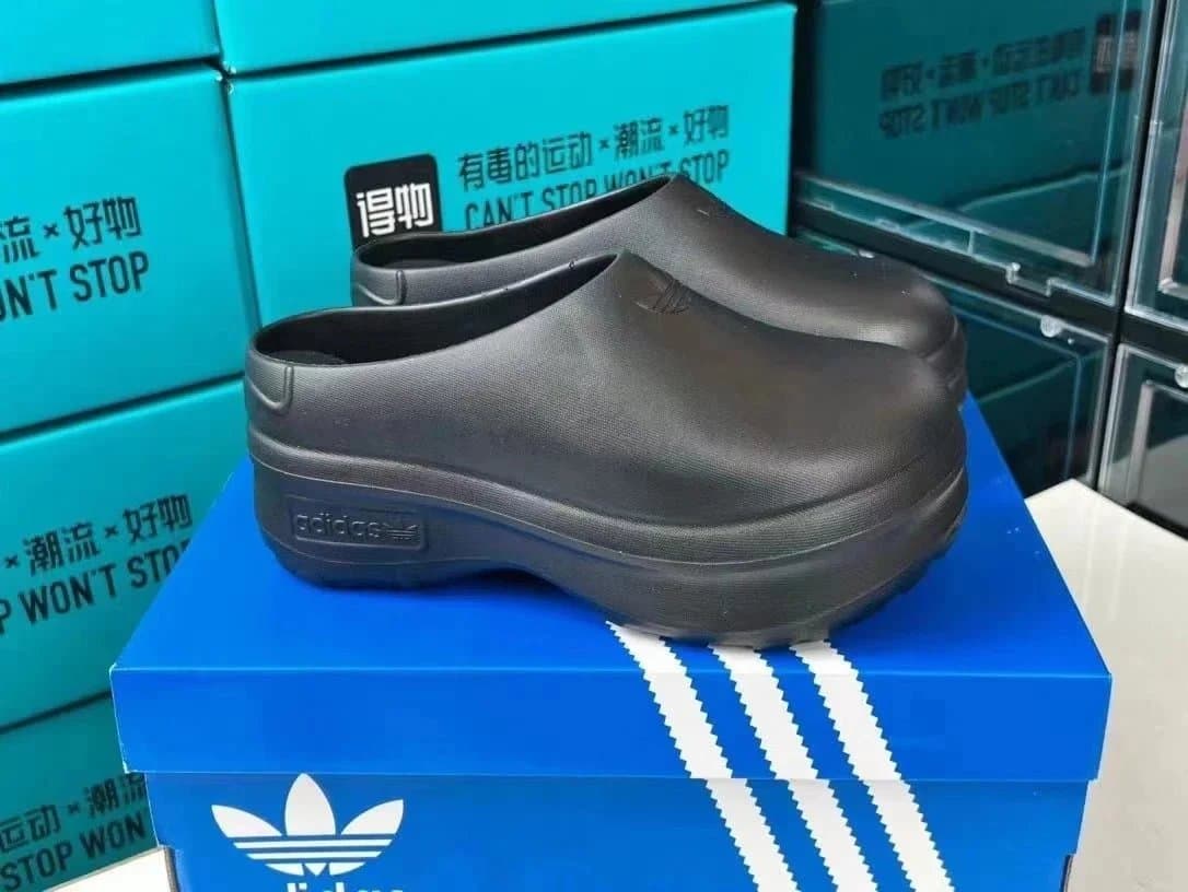 Adidas Foam Runner Core Black