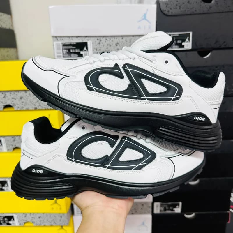 Dior B22 CD Logo