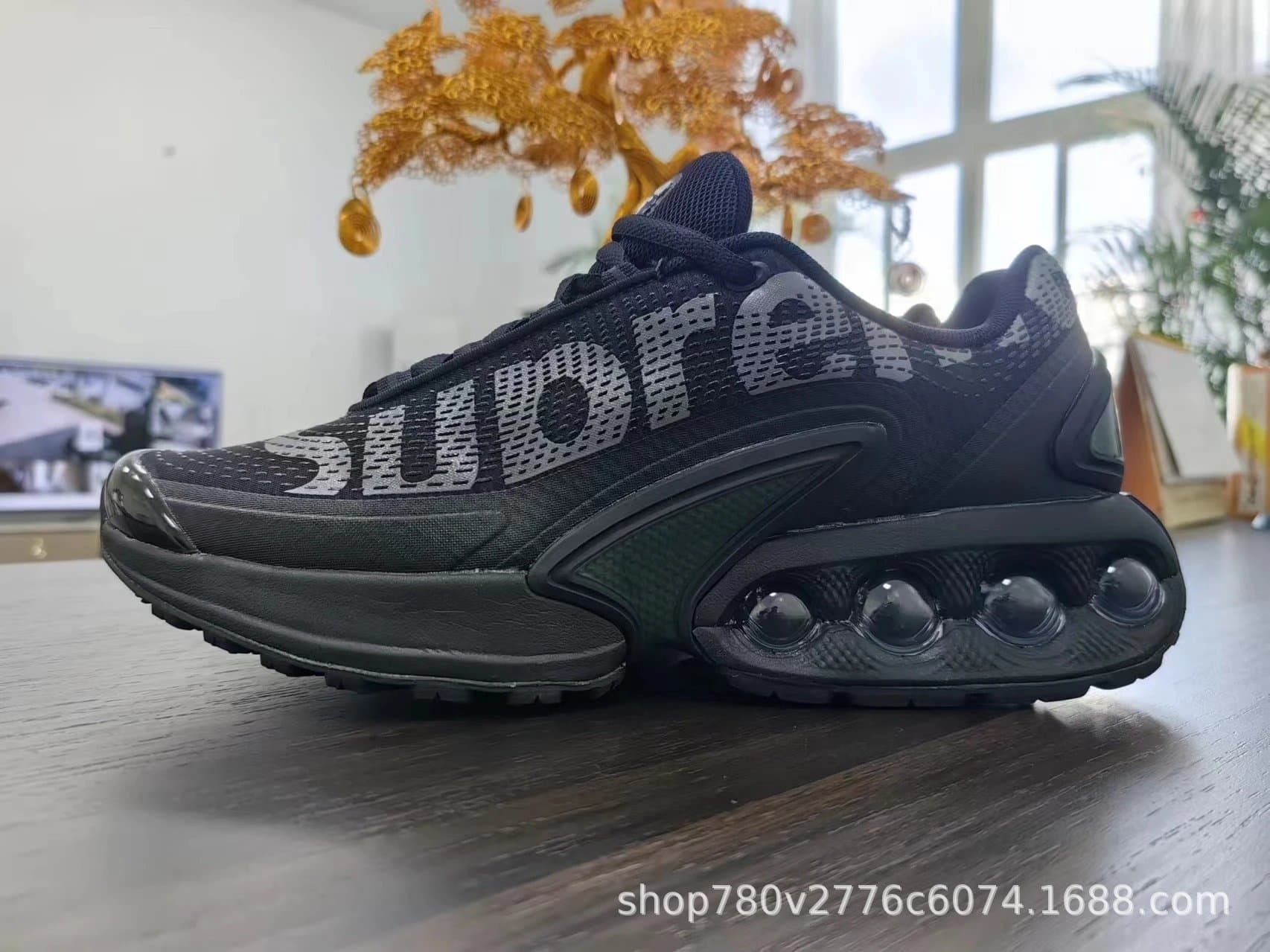 Yeezy 700 Wave Runner — 07黑灰联名黑勾