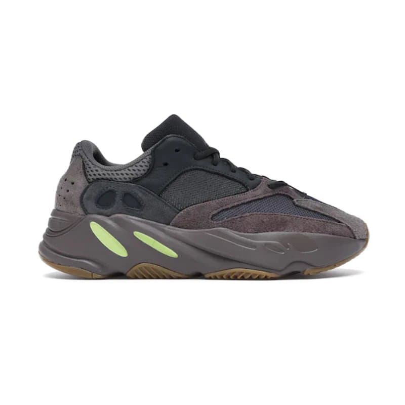 Yeezy 700 Mauve — Mauve EE9614