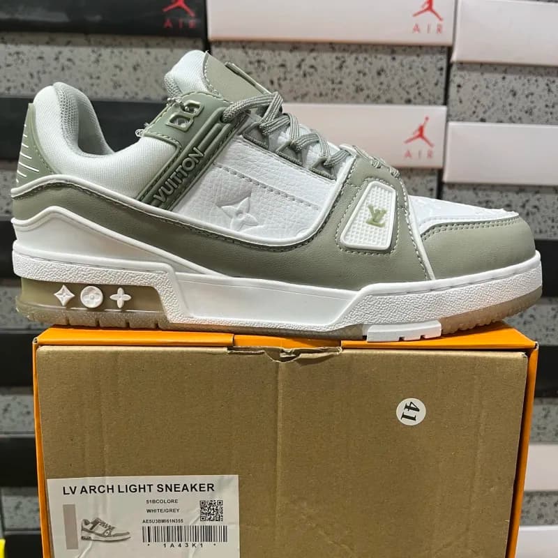 Louis Vuitton LV Arch Light Sneaker White/Grey
