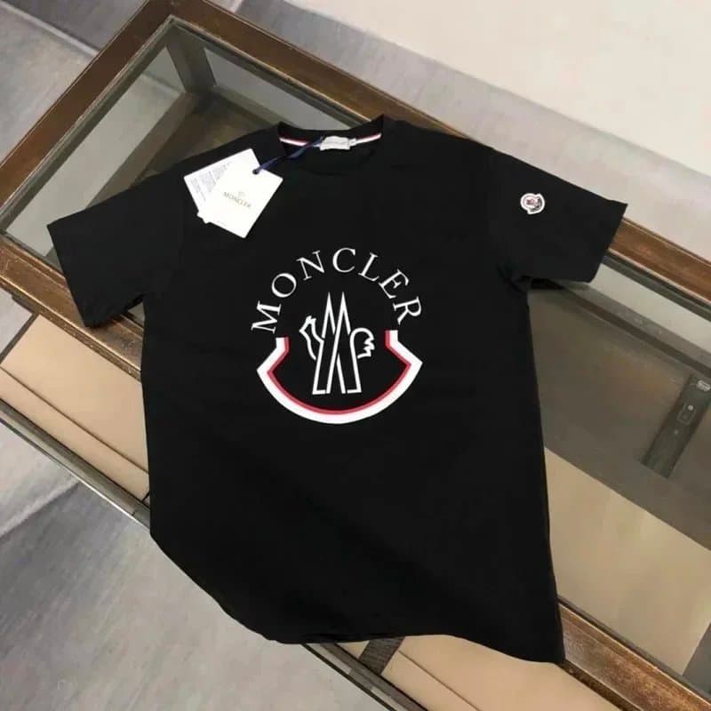 Moncler Logo T-Shirt White Logo — Short Sleeve Style 1