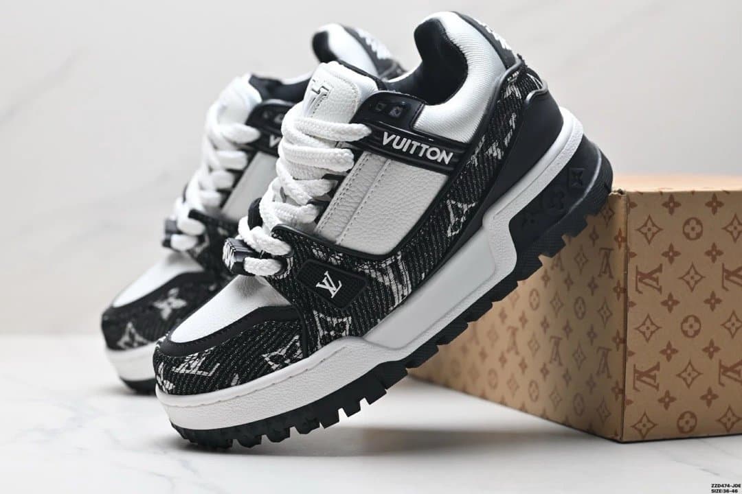 Louis Vuitton LV Trainer Monogram Flower — 28