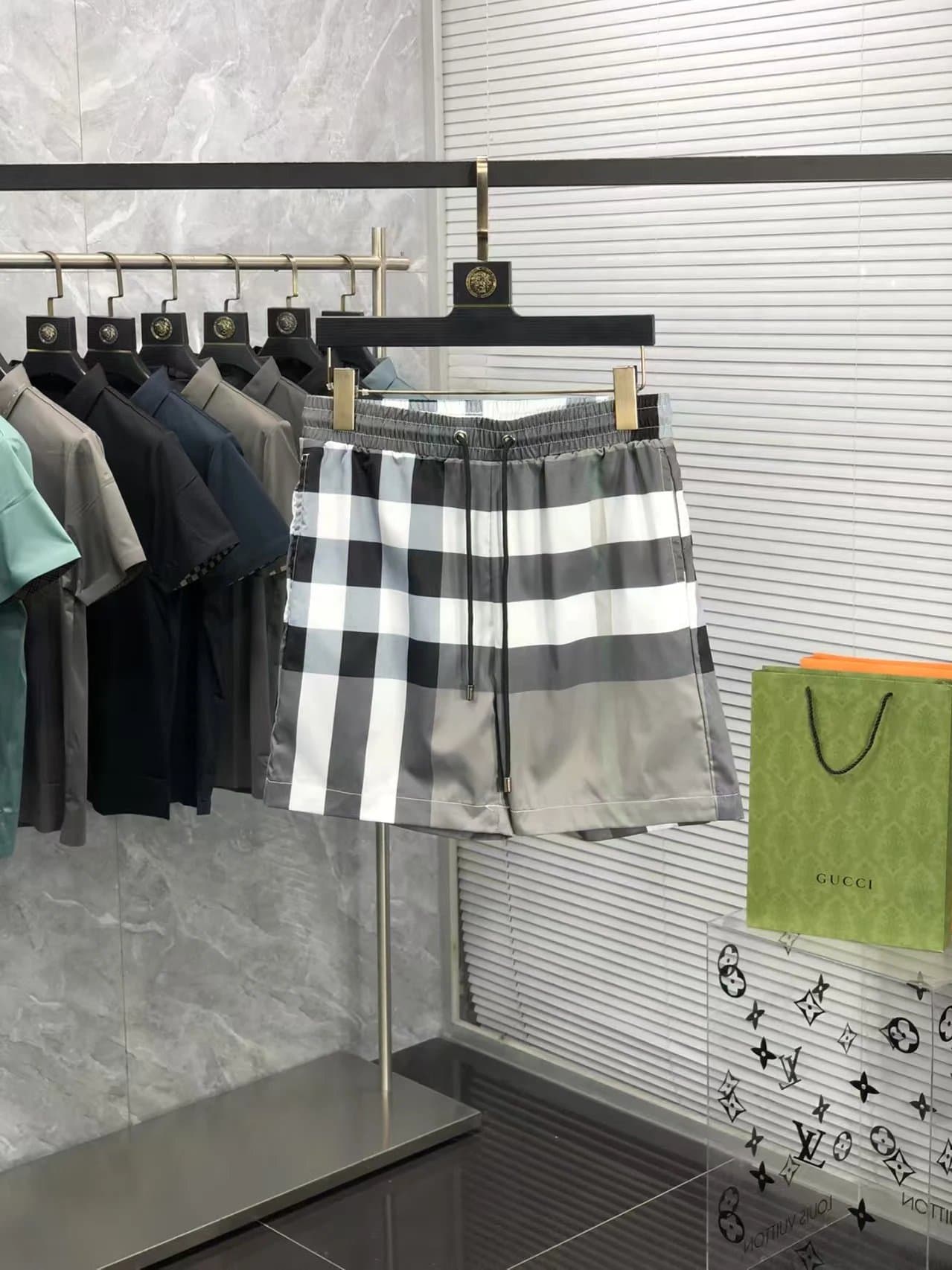 Burberry Ghost Logo Shorts Ghost Print — 4