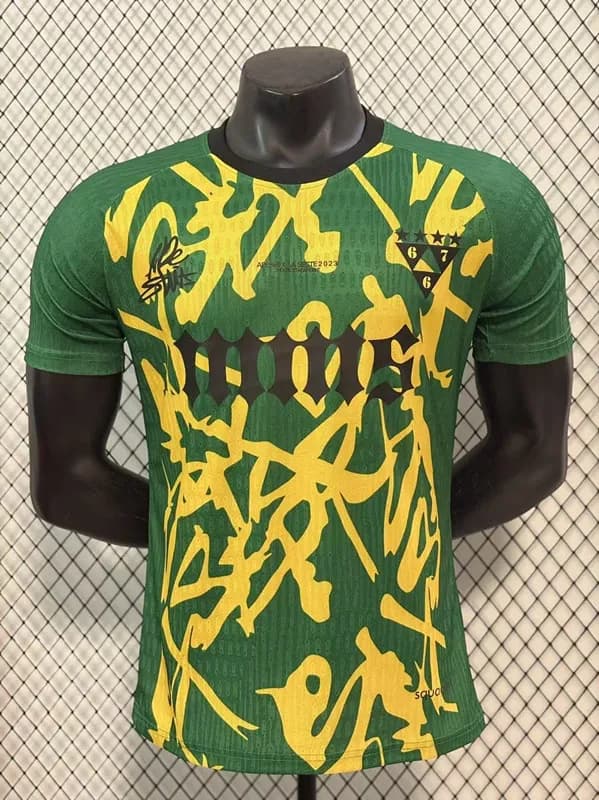 Sacai × Travis Scott Graphic Tee Graffiti Print