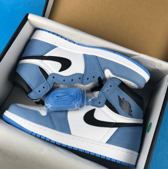 Air Jordan 1 High University Blue