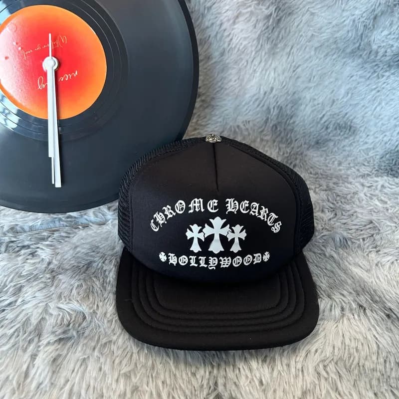 Snapback Cap Chrome Hearts Logo — M113黑