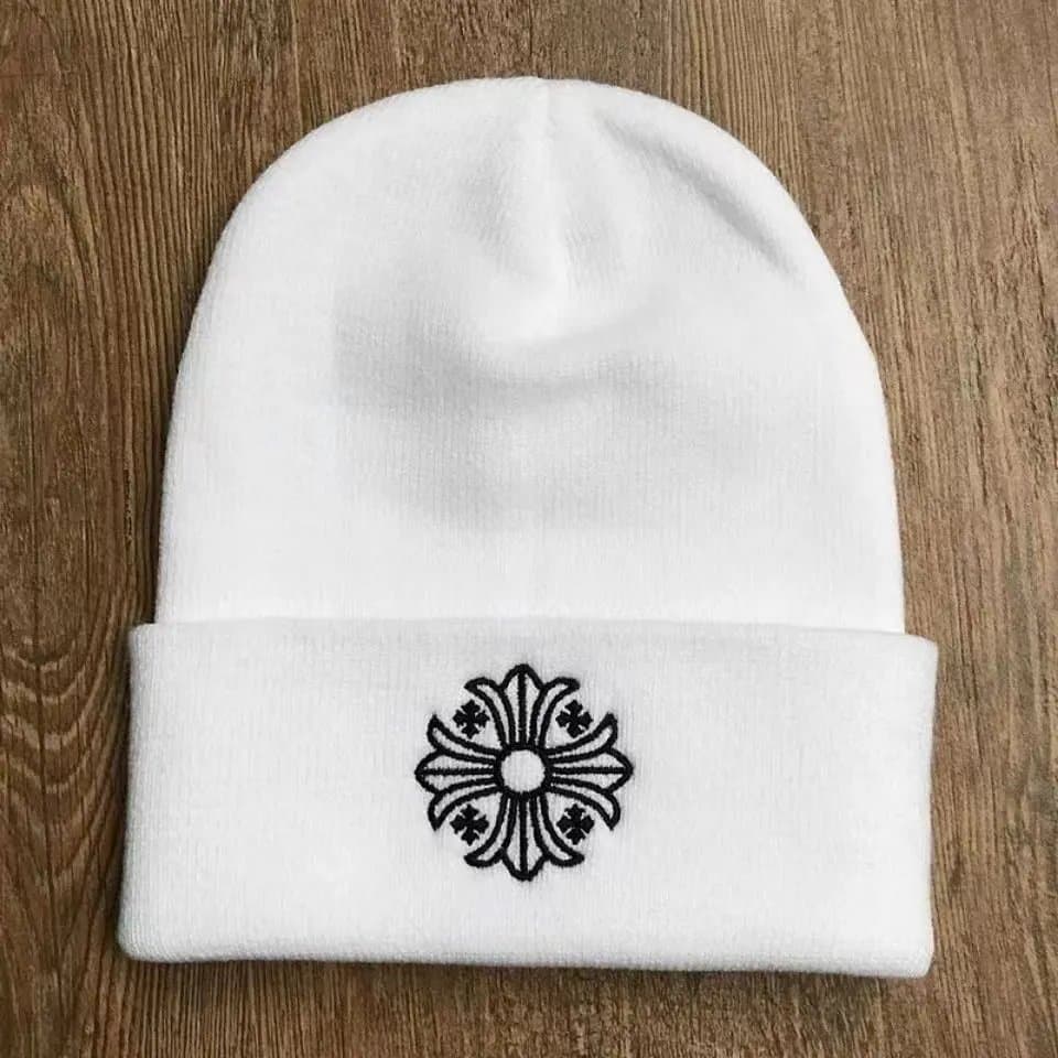 Chrome Hearts Beanie Lips & Cross Logo — 白色十字花