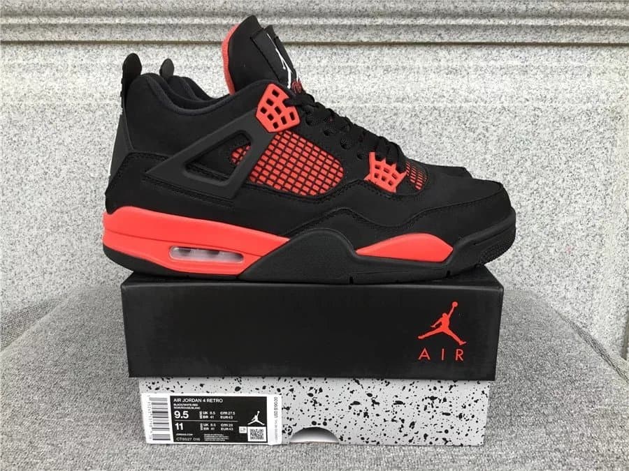 Air Jordan 4 Retro Bred