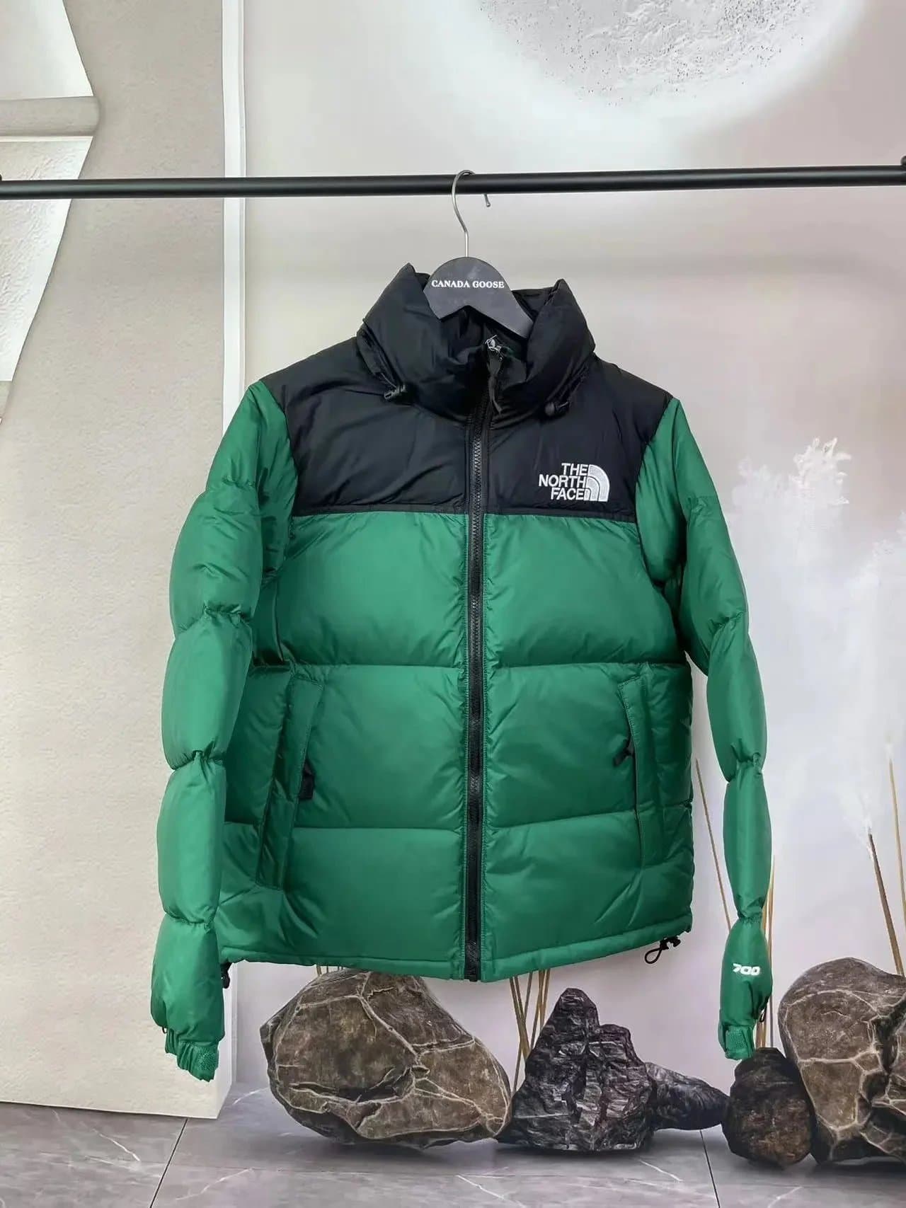 The North Face Nuptse Jacket Green/Black