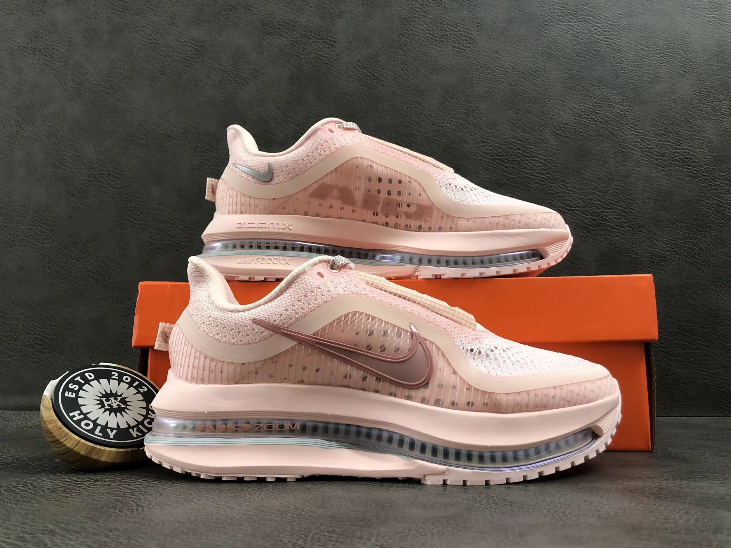Nike Air Zoom Soft Pink