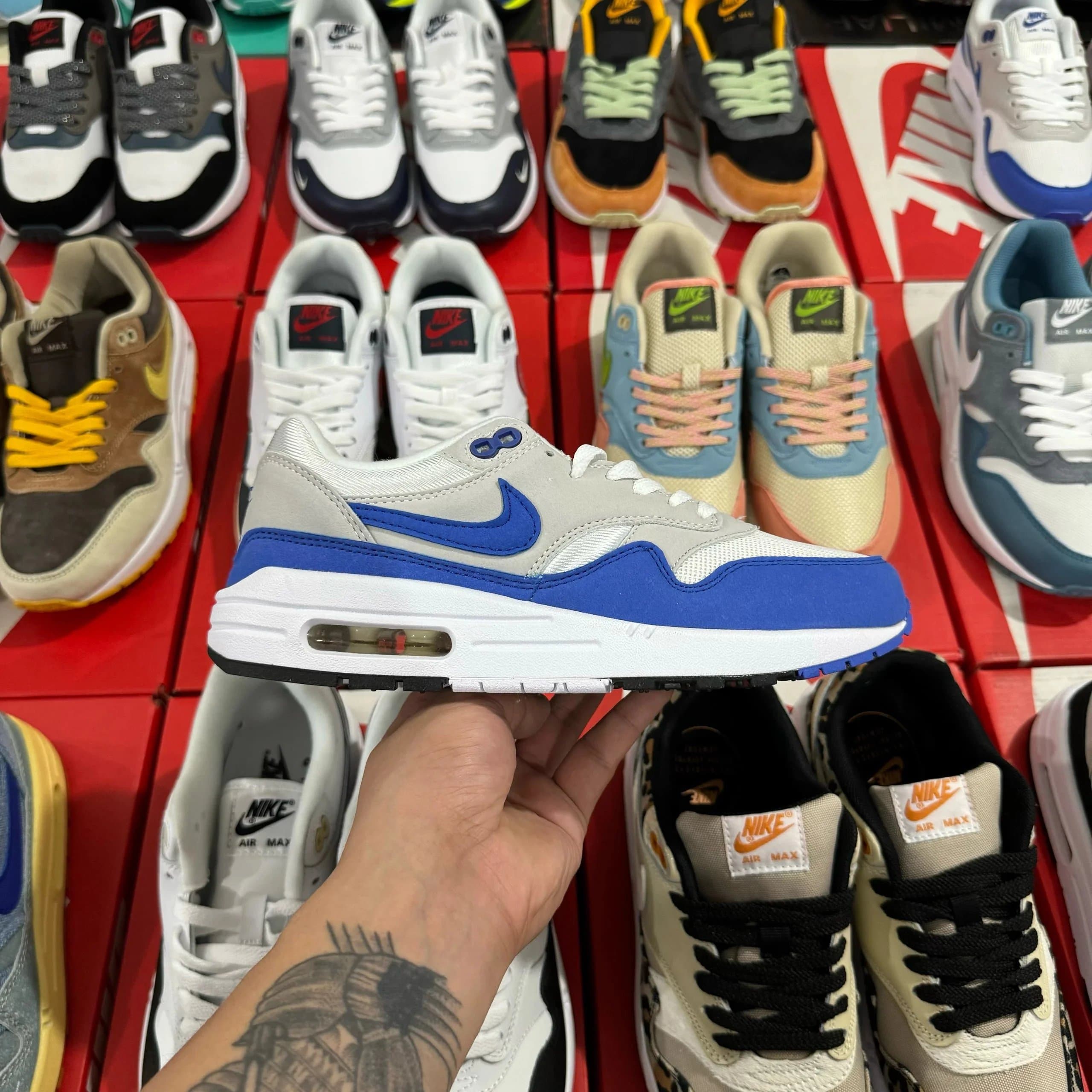 Nike Air Max 1 Wheat — 灰白蓝