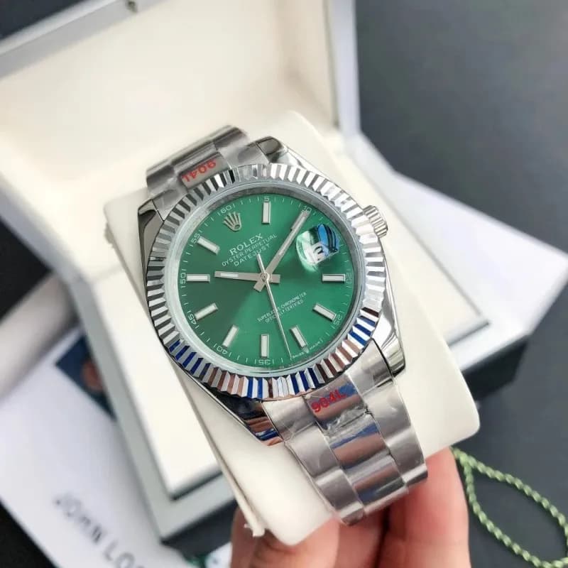 Rolex Oyster Perpetual Datejust Rose Gold Bezel — 银壳绿盘·三珠钢带