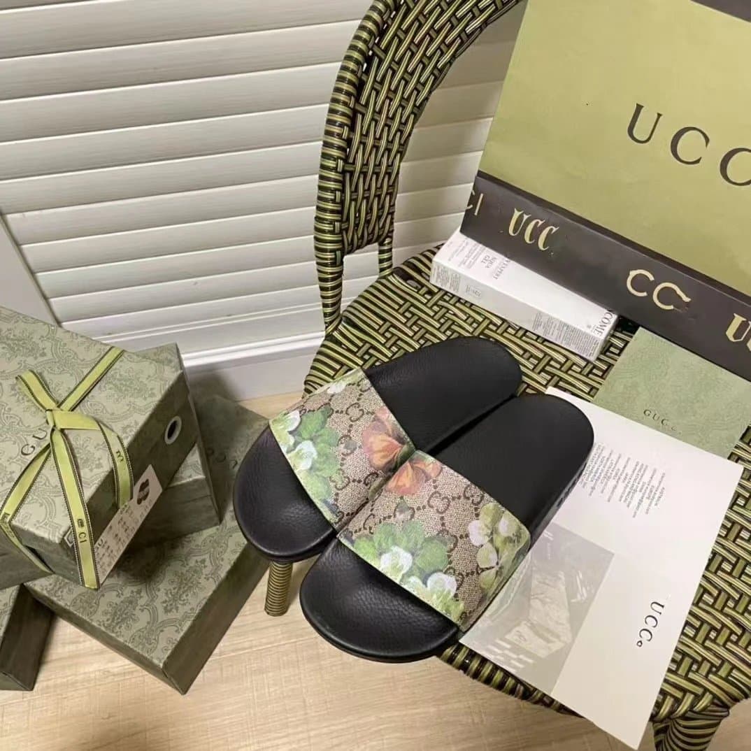 Gucci Slide Sandal Floral GG Web