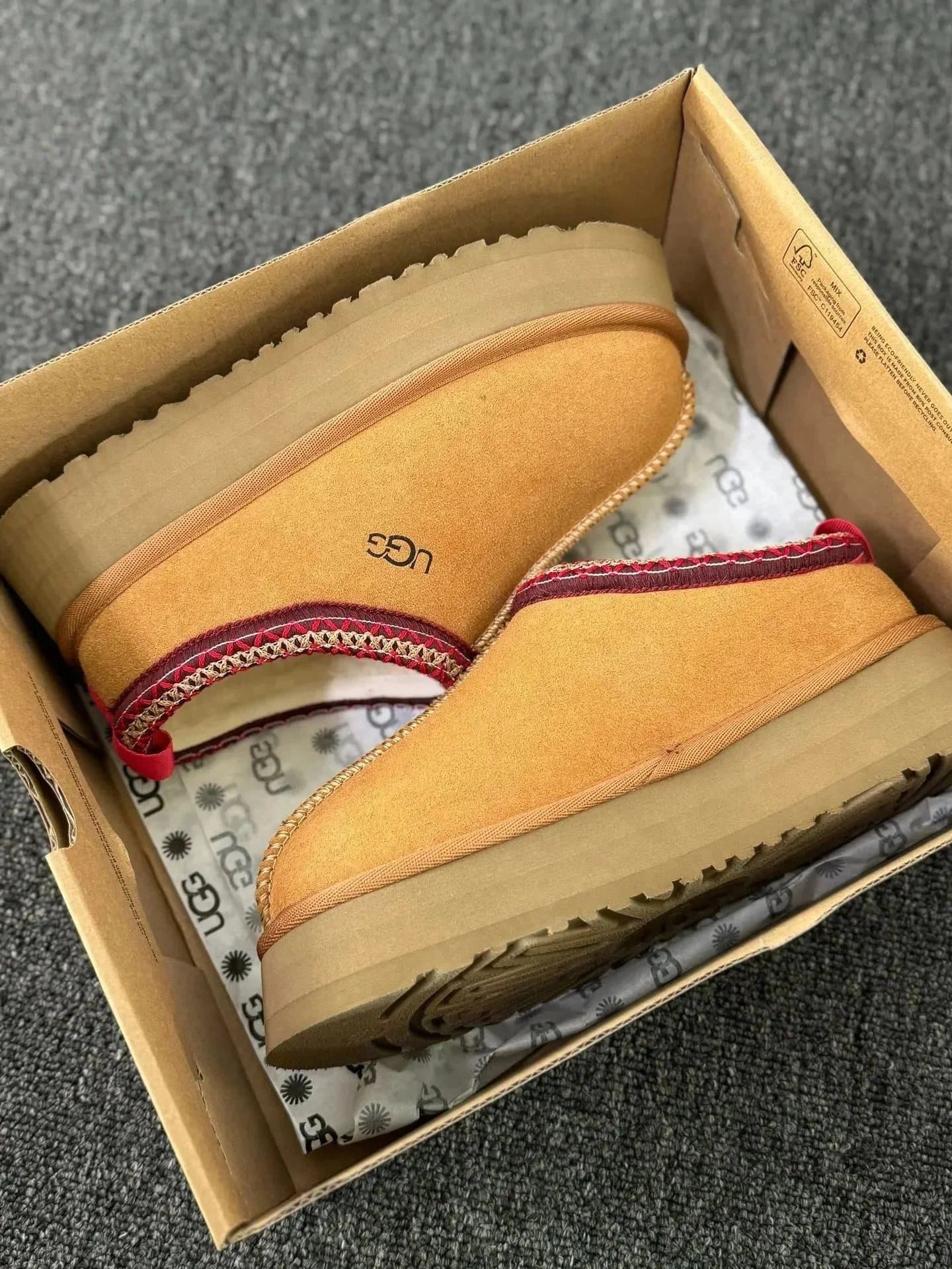 UGG Classic Mini Platform Woven Trim