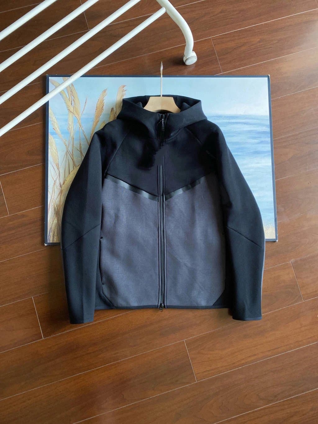 Nike Tech Fleece Hooded Jacket Brown — 黑拼深灰外套