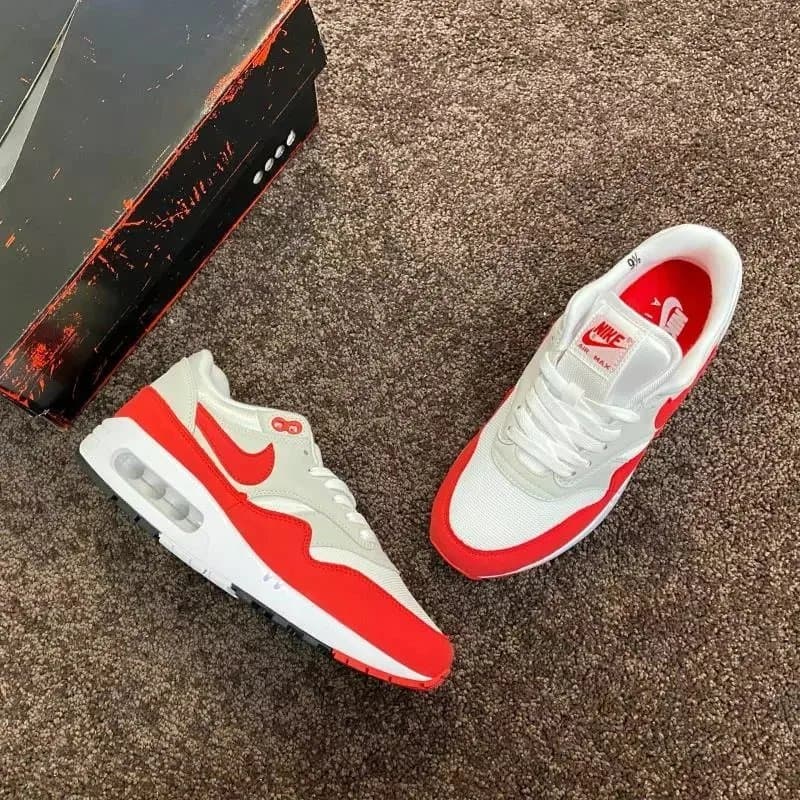 Nike Air Max 1 Infrared