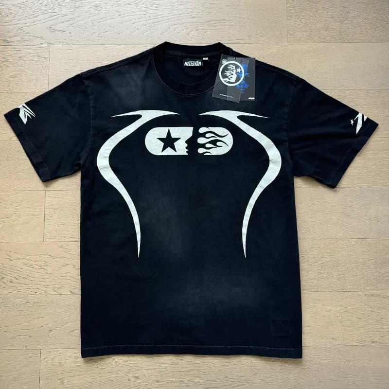 Hellstar Graphic Tee Alien Attack Print — 671 黑色