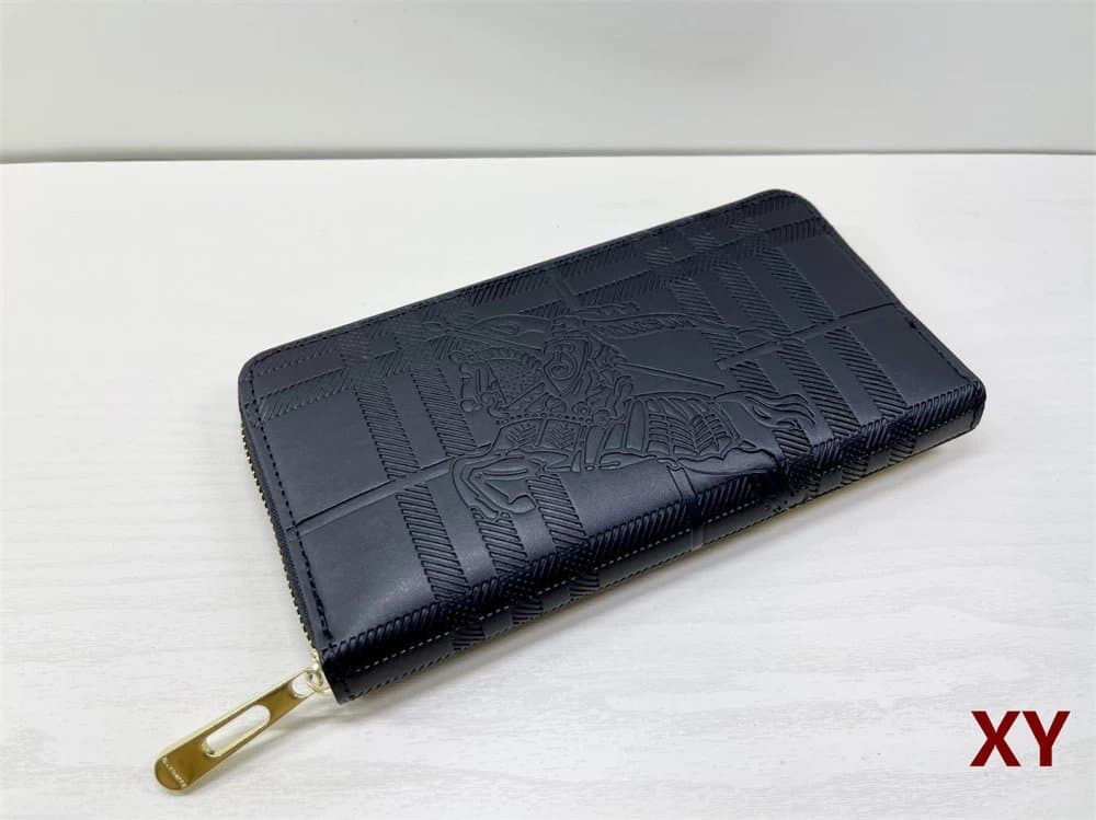 Burberry Zip-Around Wallet House Check Embossed
