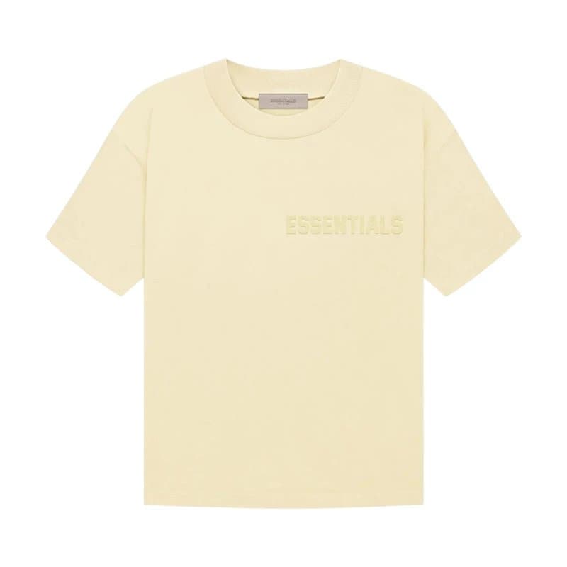 Fear of God Essentials Logo Tee Essentials — 淡黄色