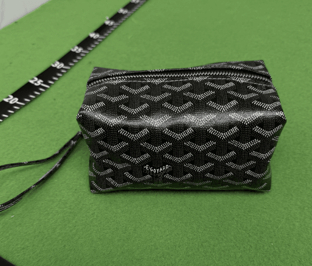 Goyard St. Louis Pouch Chevron Print