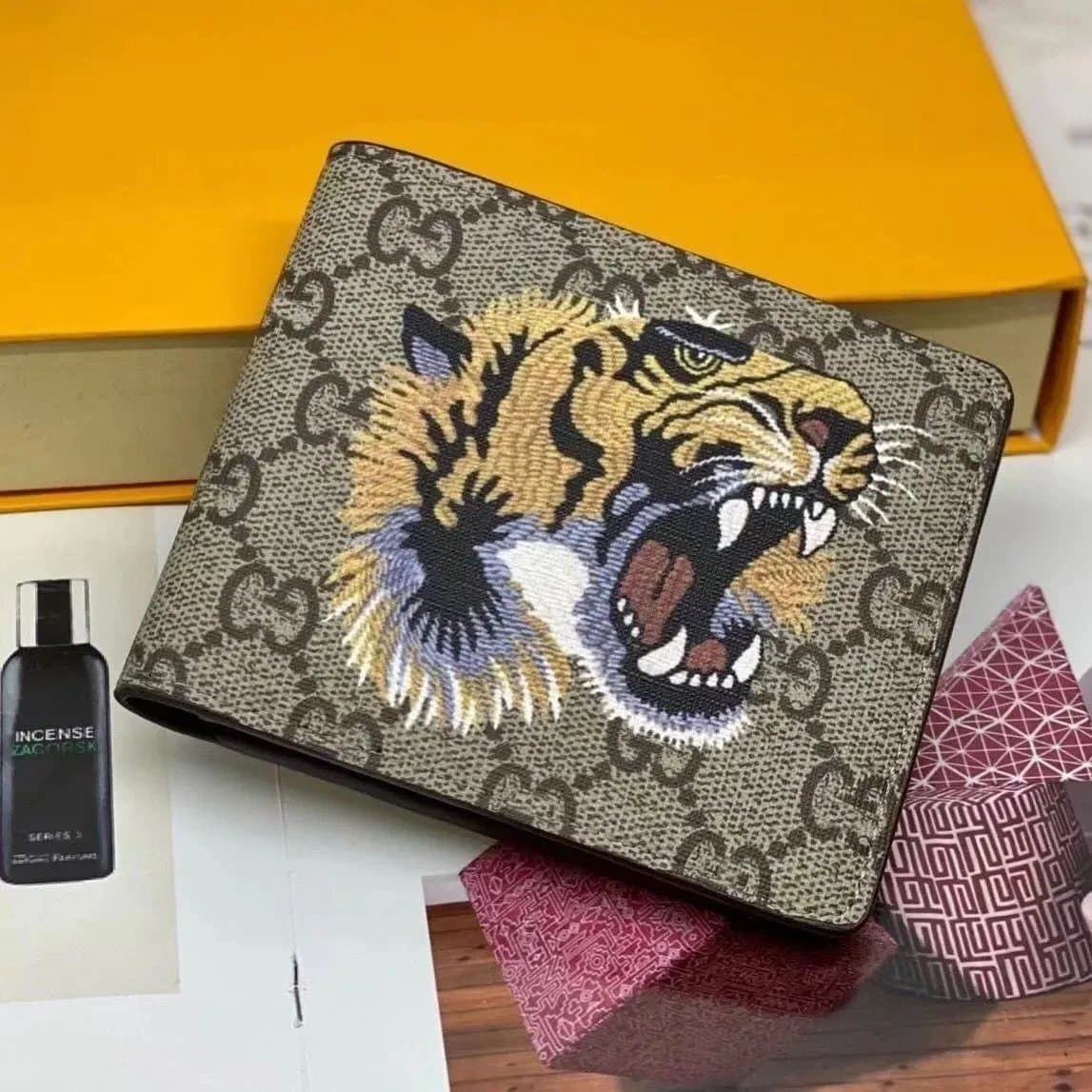 Gucci GG Marmont Zip Around Wallet GG Supreme Canvas — 36
