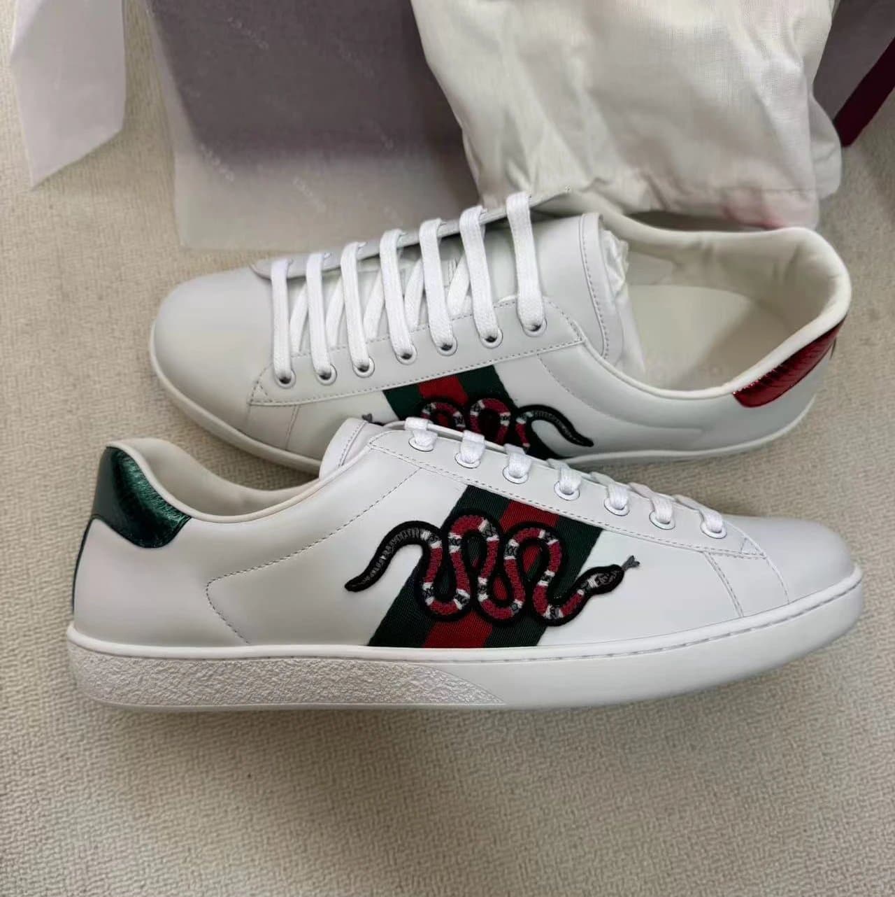 Prada Linea Rossa Sneaker Glossy Red and Mesh — 不退不换 · 31号：46码