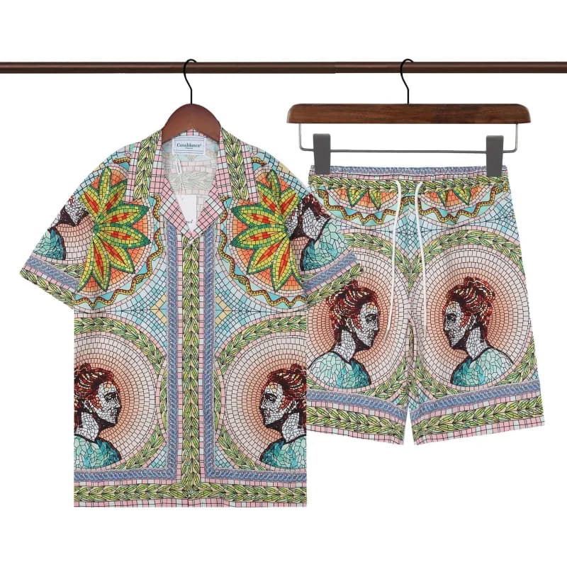 Gucci Printed Shirt and Shorts Set GG Anchor Motif — Q227 set picture